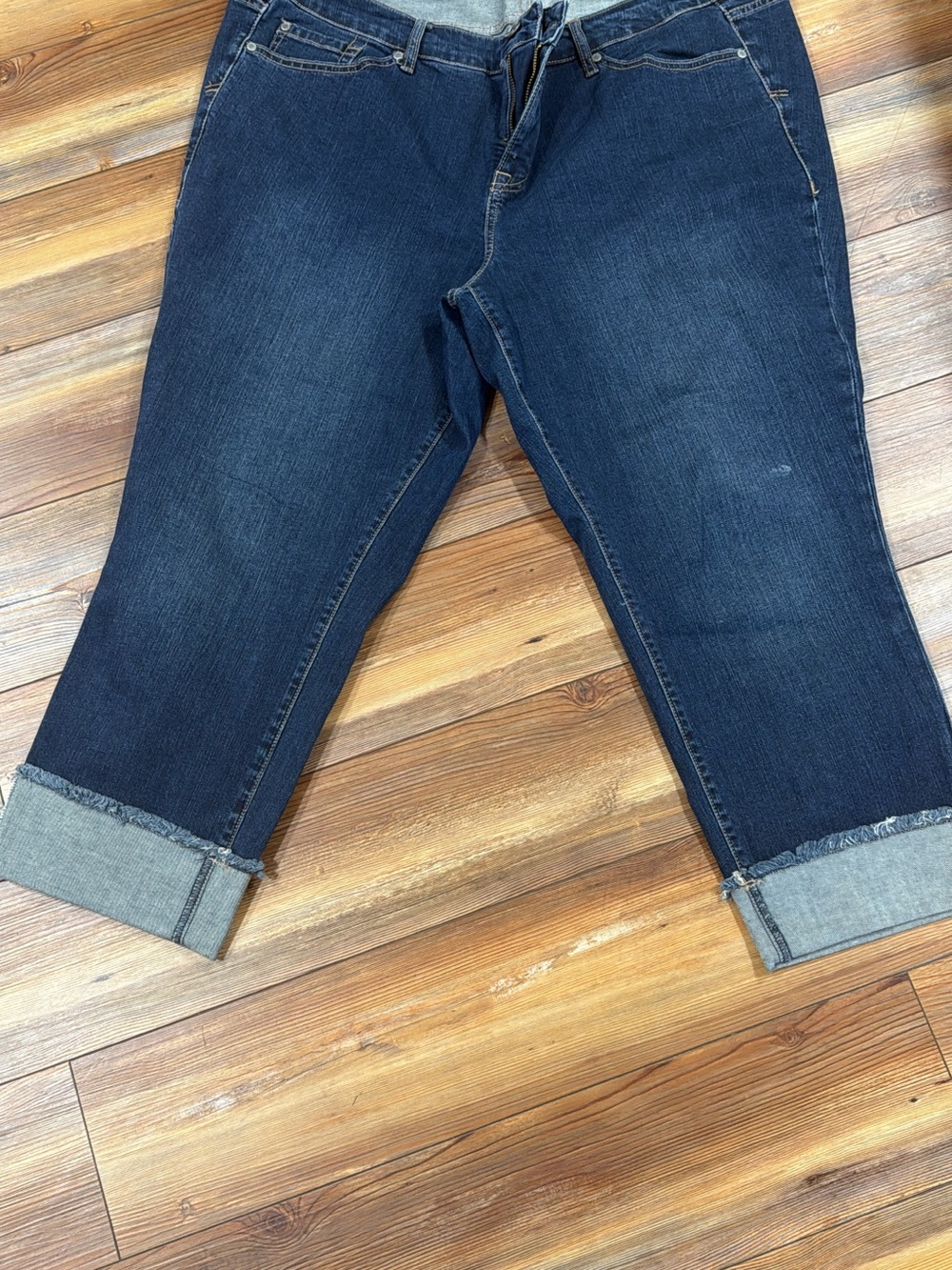 torrid Dark Blue Cropped Cuffed Jeans